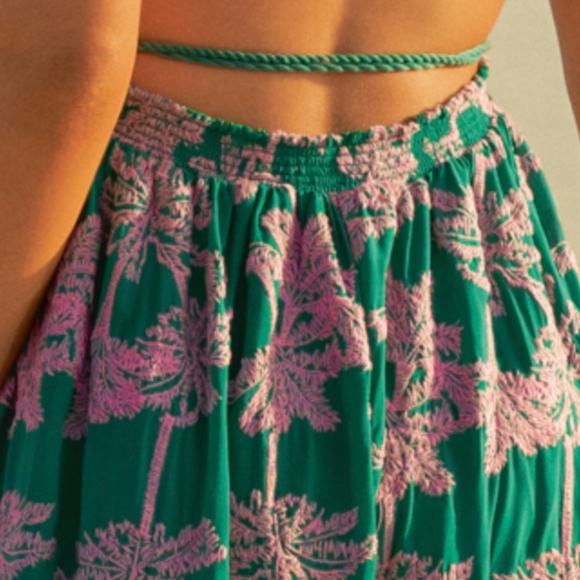 MAAJI Embroidered Palms Moon Bay Maxi Dress SZ Medium NEW with TAGS - Picture 4 of 4